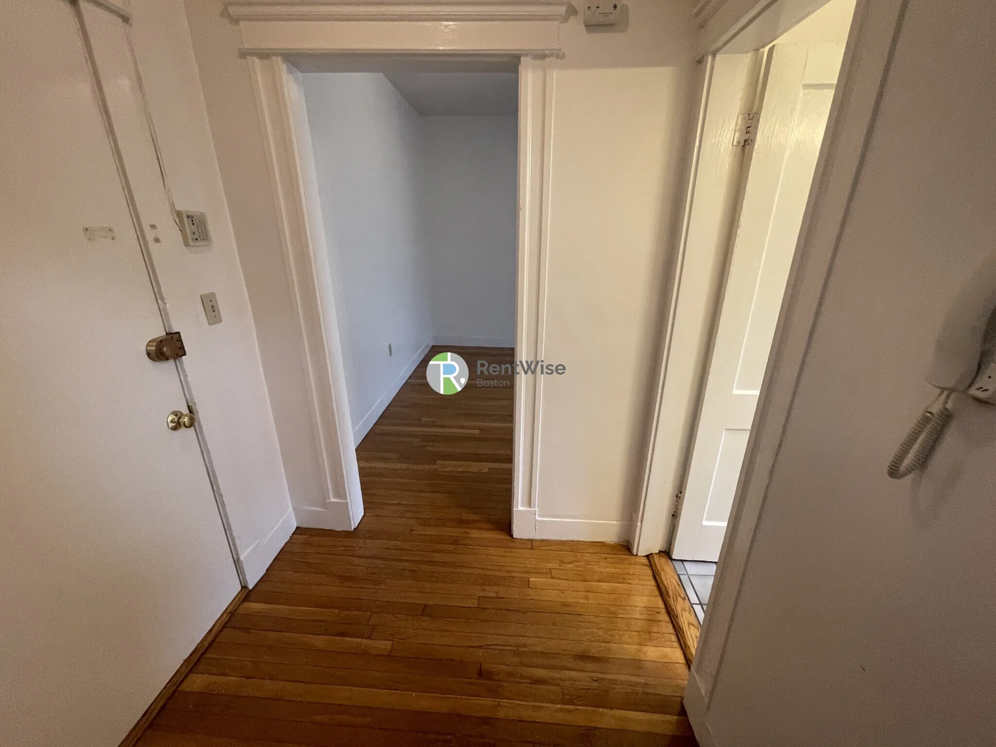 1677 Commonwealth Ave, Brighton