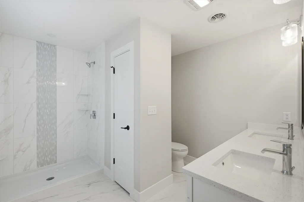 7 Elise Ave, Londonderry