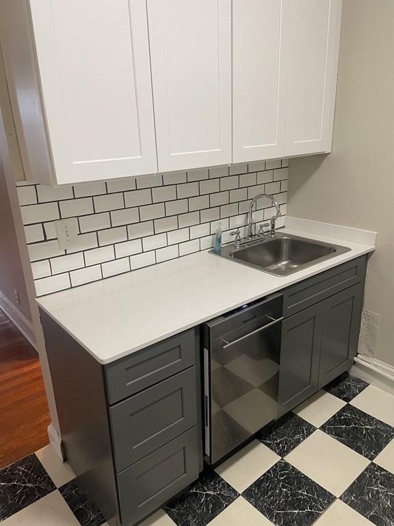 1060 Beacon St, Coolidge Corner