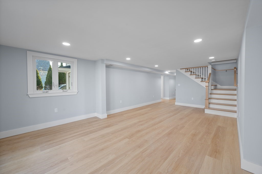 228 Bellingham Ave, Revere