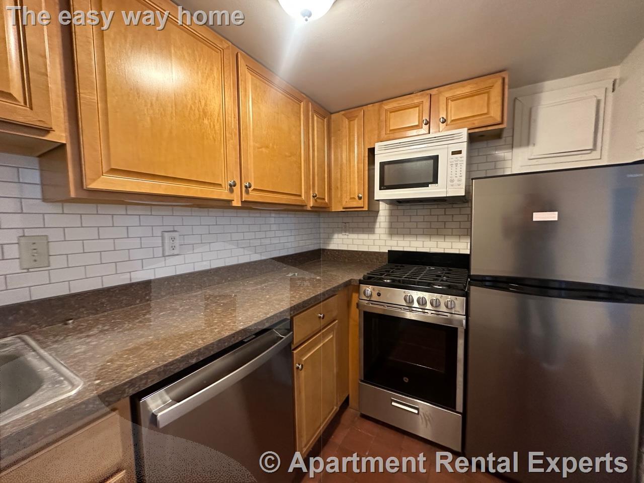 16 Yarmouth St, Back Bay