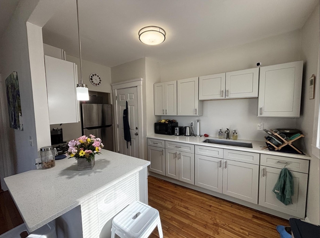 473 Broadway, South Medford