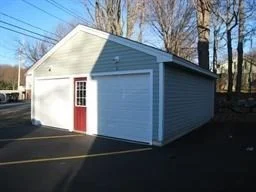 307 Shrewsbury St, Holden