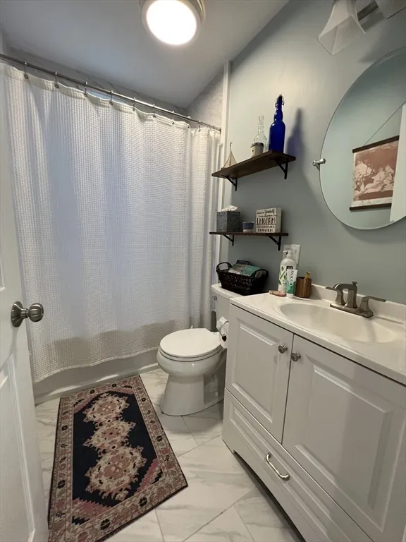 20 Kenton Rd, Jamaica Plain