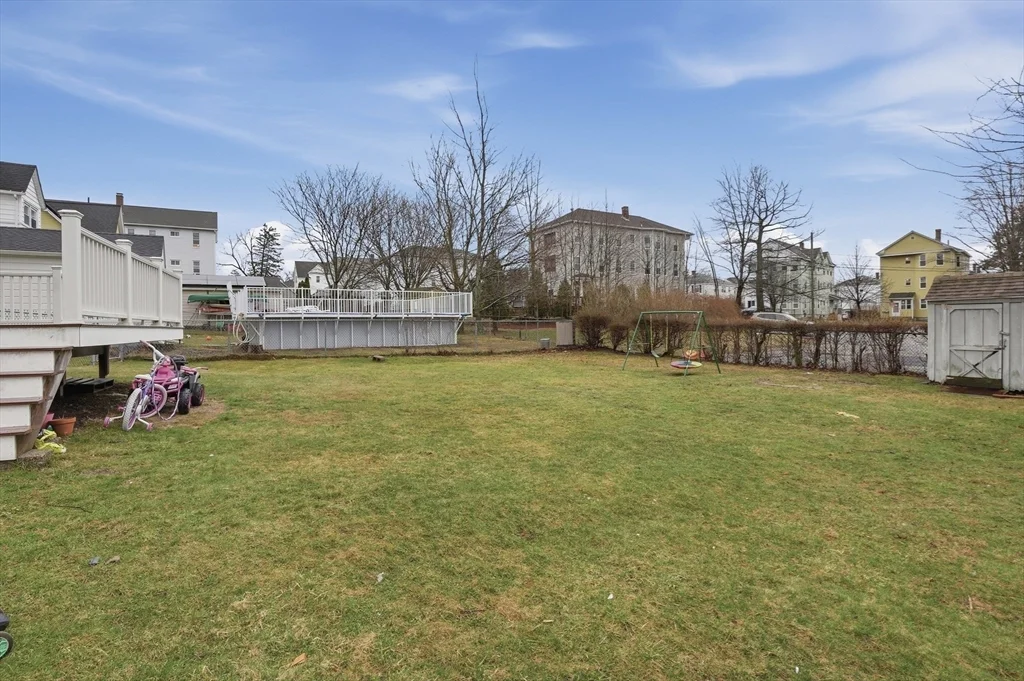 34 King Philip Rd, Worcester