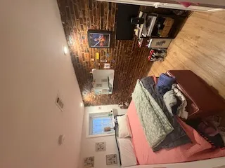 145 Endicott St, North End