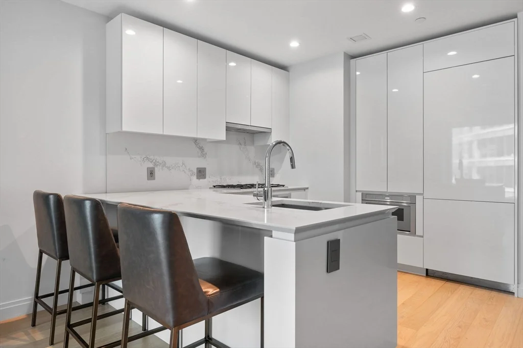 133 Seaport Blvd, Seaport District