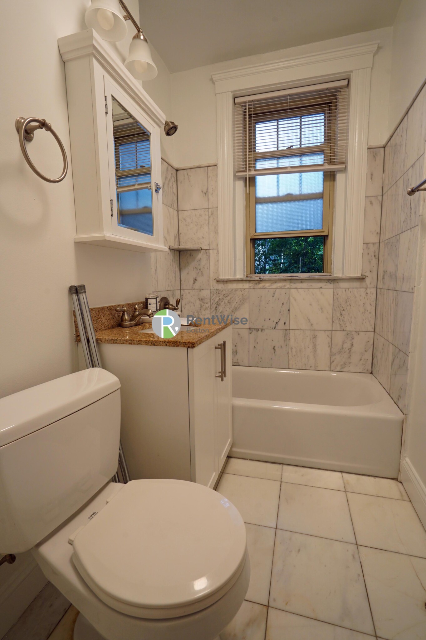 1848 Commonwealth Ave, Brighton