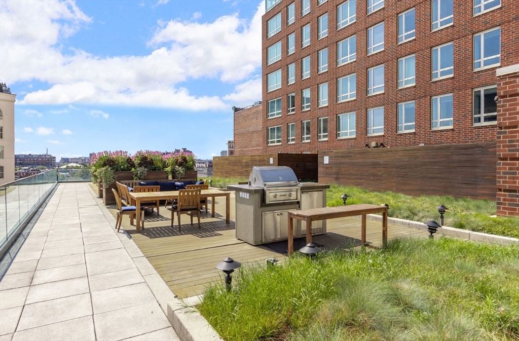 135 Clarendon St, Back Bay