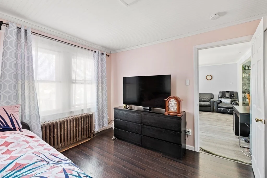 107 Belle Ave, Medford