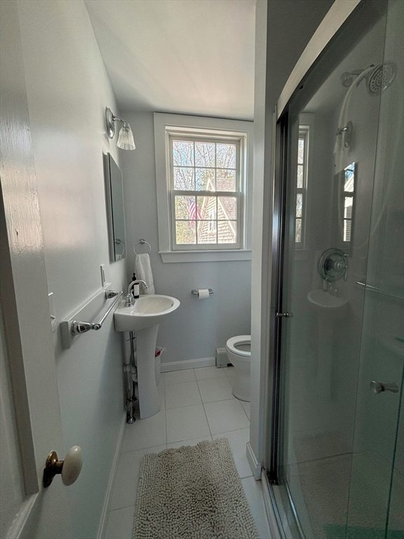 16 Jefferson Shores Rd, Cohasset Narrows