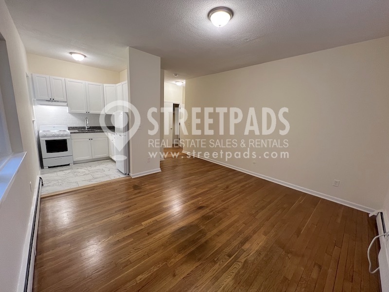 2018 Commonwealth Ave, Brighton