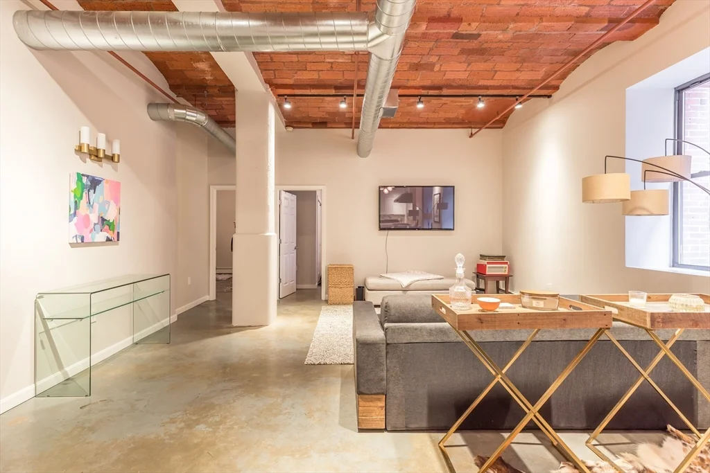 717 Atlantic Ave, Leather District