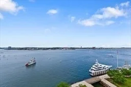 22 Liberty Dr, Seaport District