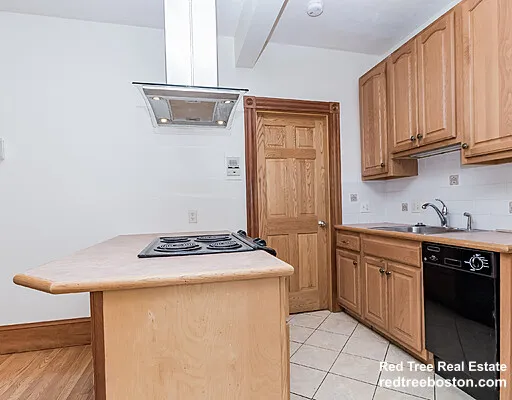 97 Myrtle St, Beacon Hill