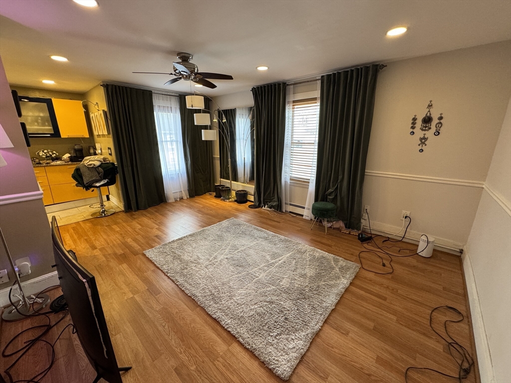 18 Plimpton Ave, Norwood