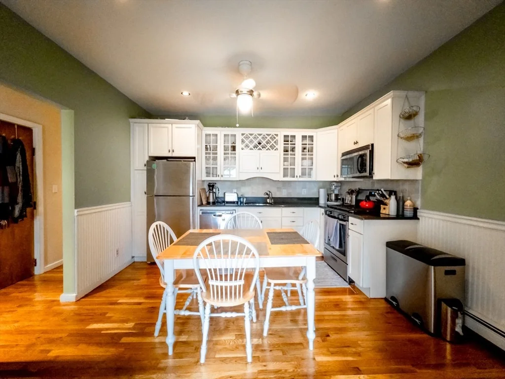 122 Day St, Jamaica Plain