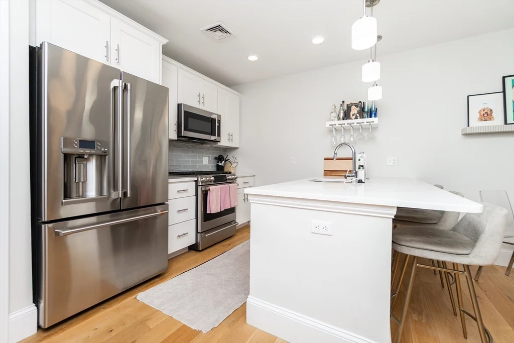 545 E 3rd St, South Boston