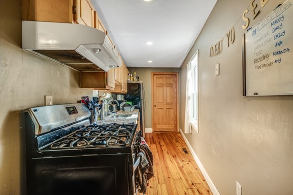 9 Sewall St, Mission Hill