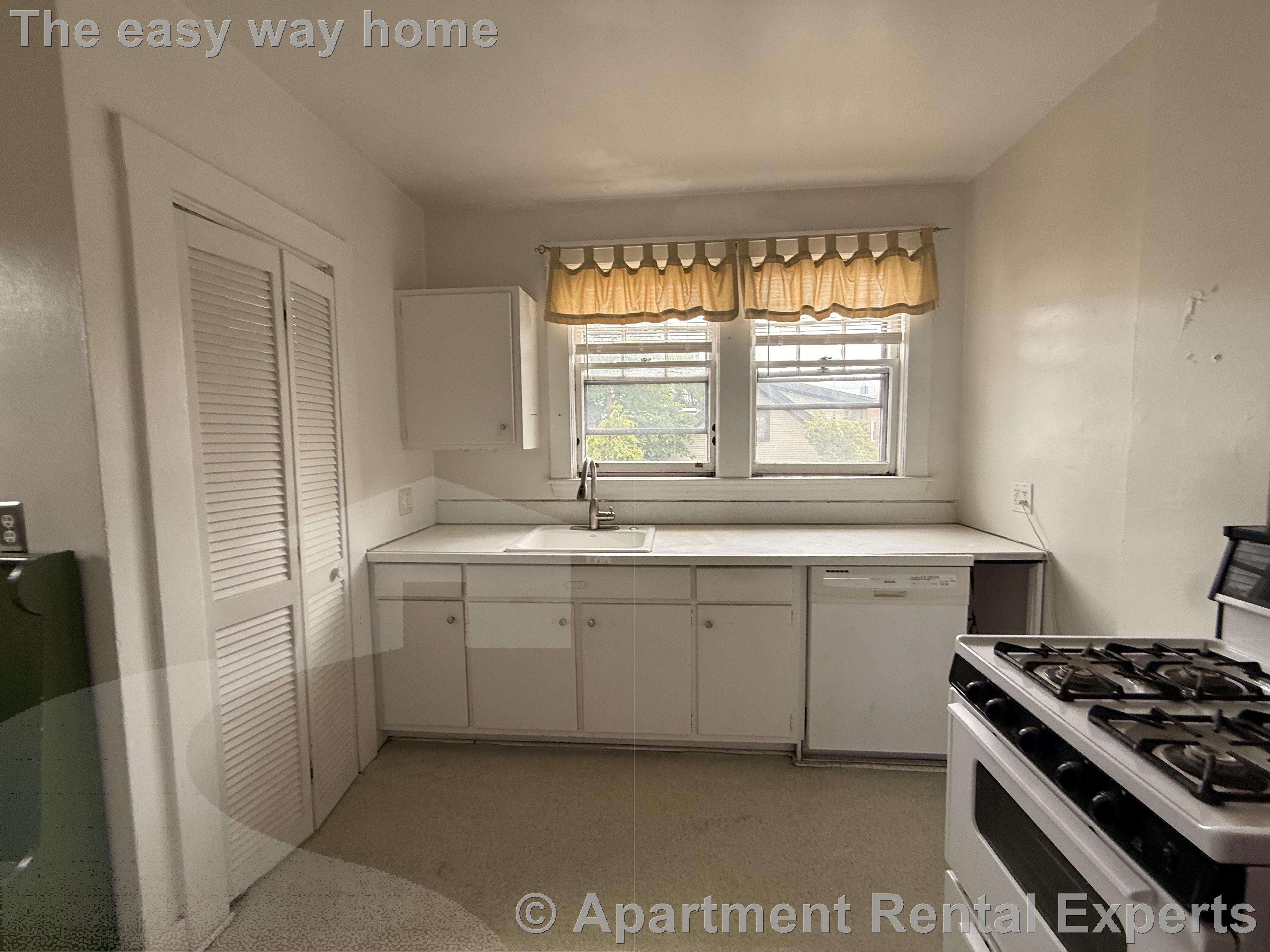 168 Norfolk St, Central Square