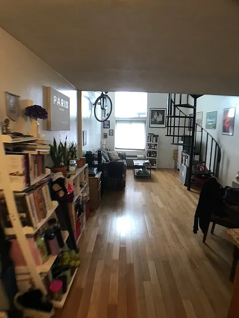 385 Dorchester St, South Boston