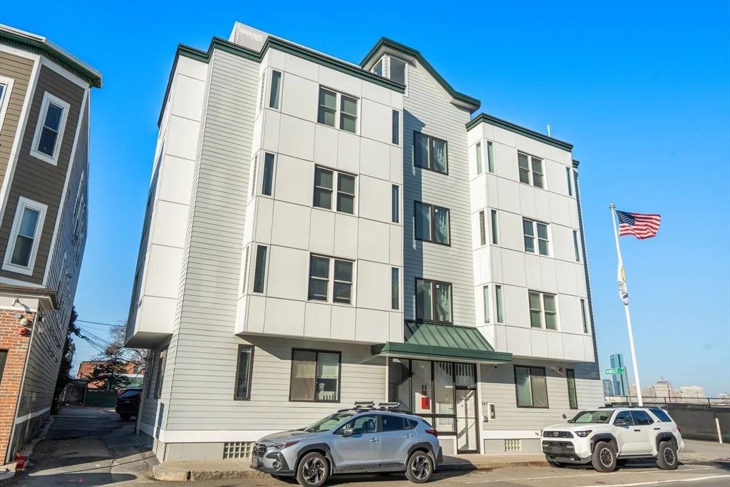 543 Dorchester Ave, South Boston