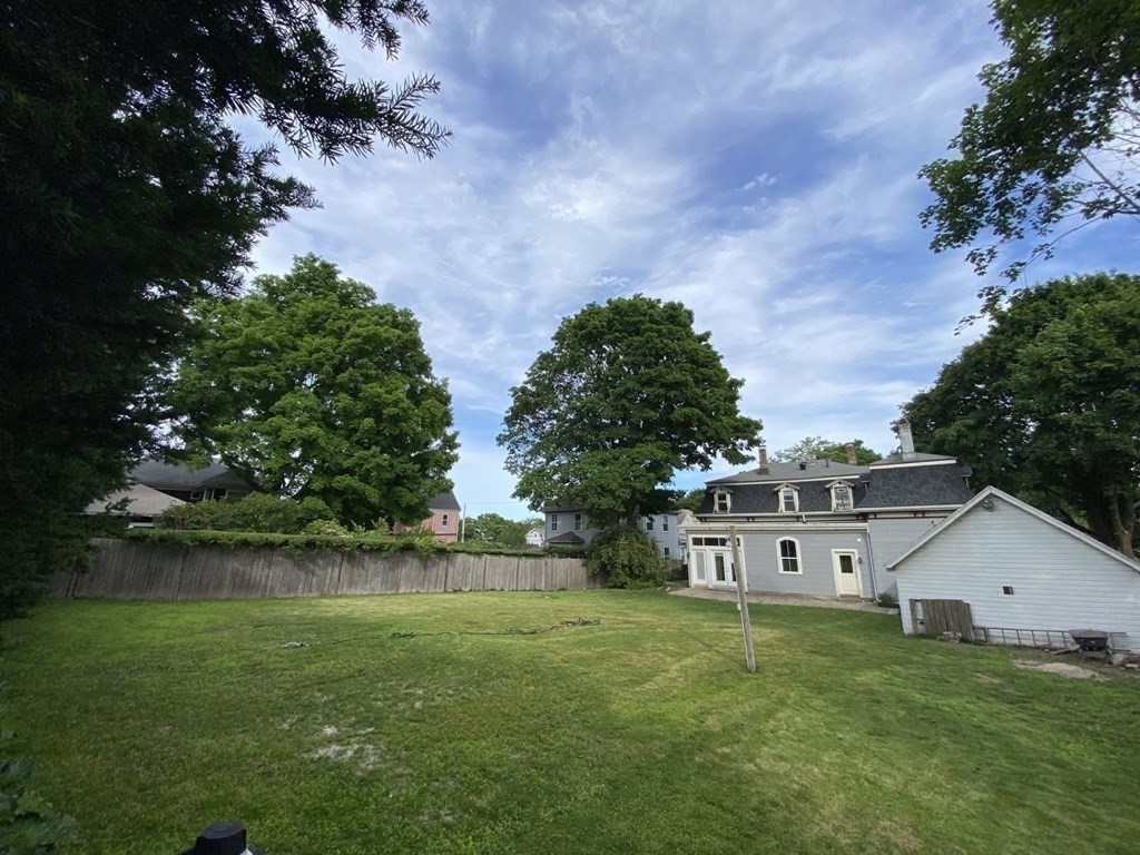 77A South Central, Quincy