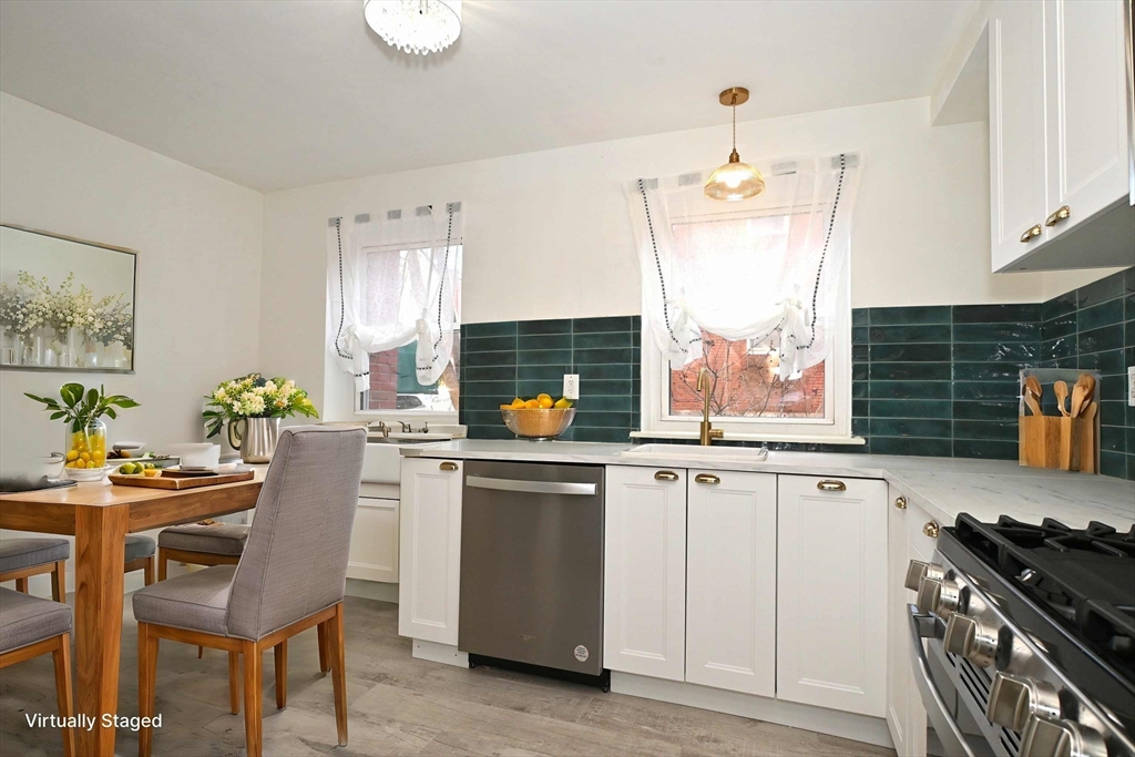 465 Arborway, Jamaica Plain