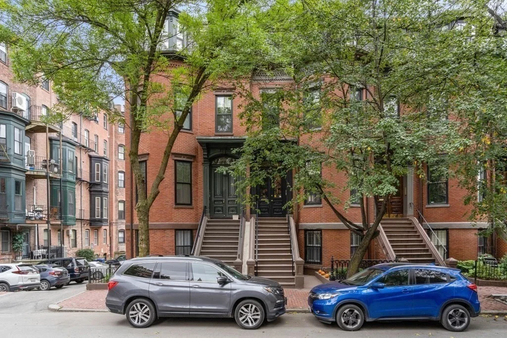 8 Greenwich Park, South End