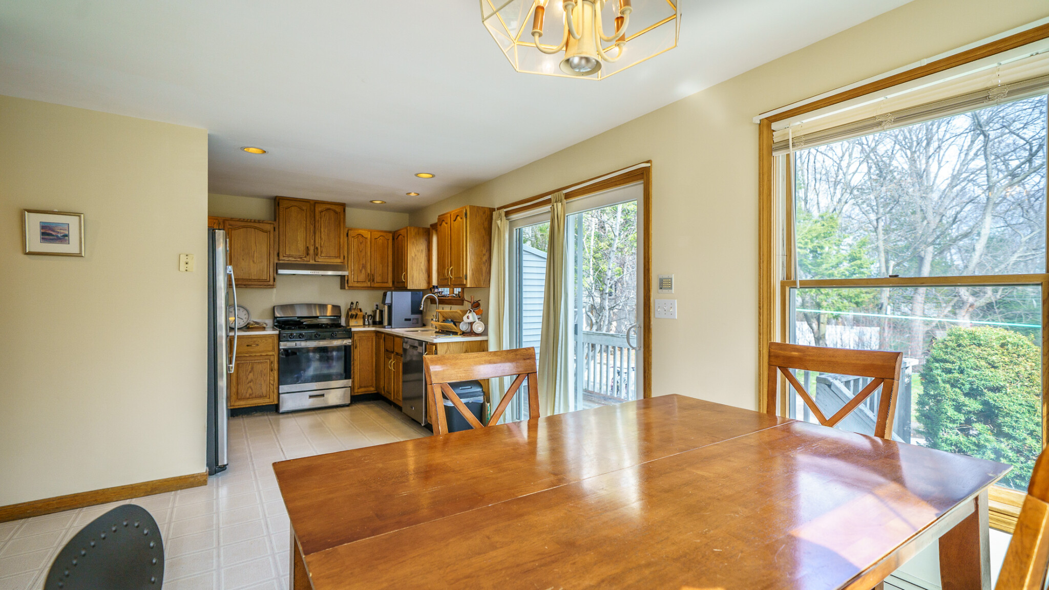 16 Central Ave, Newtonville