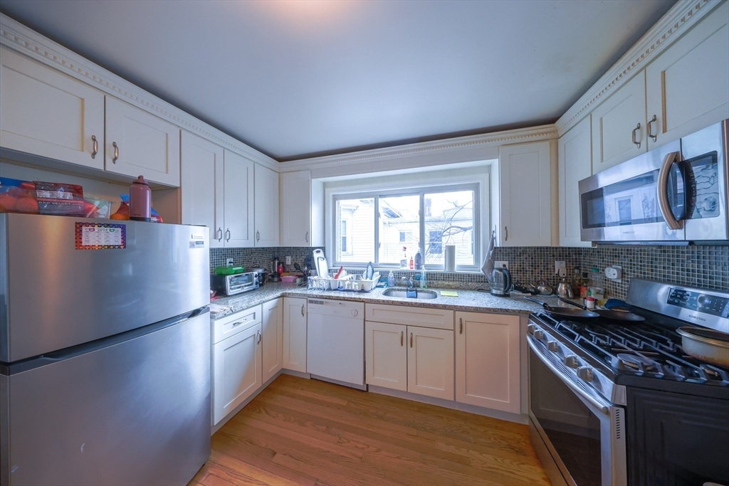 375 Prospect St, Wellington-Harrington