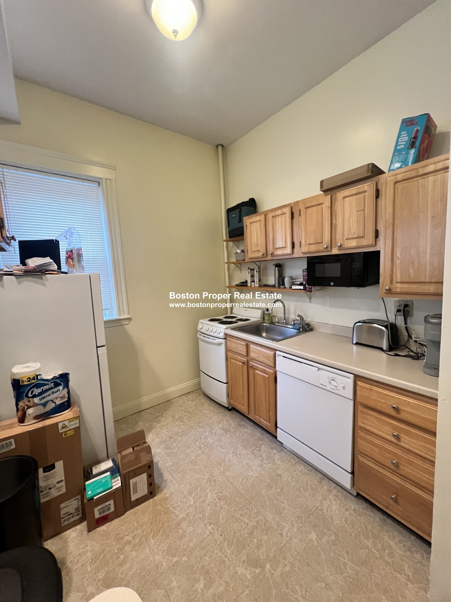 104 Queensberry St, Fenway