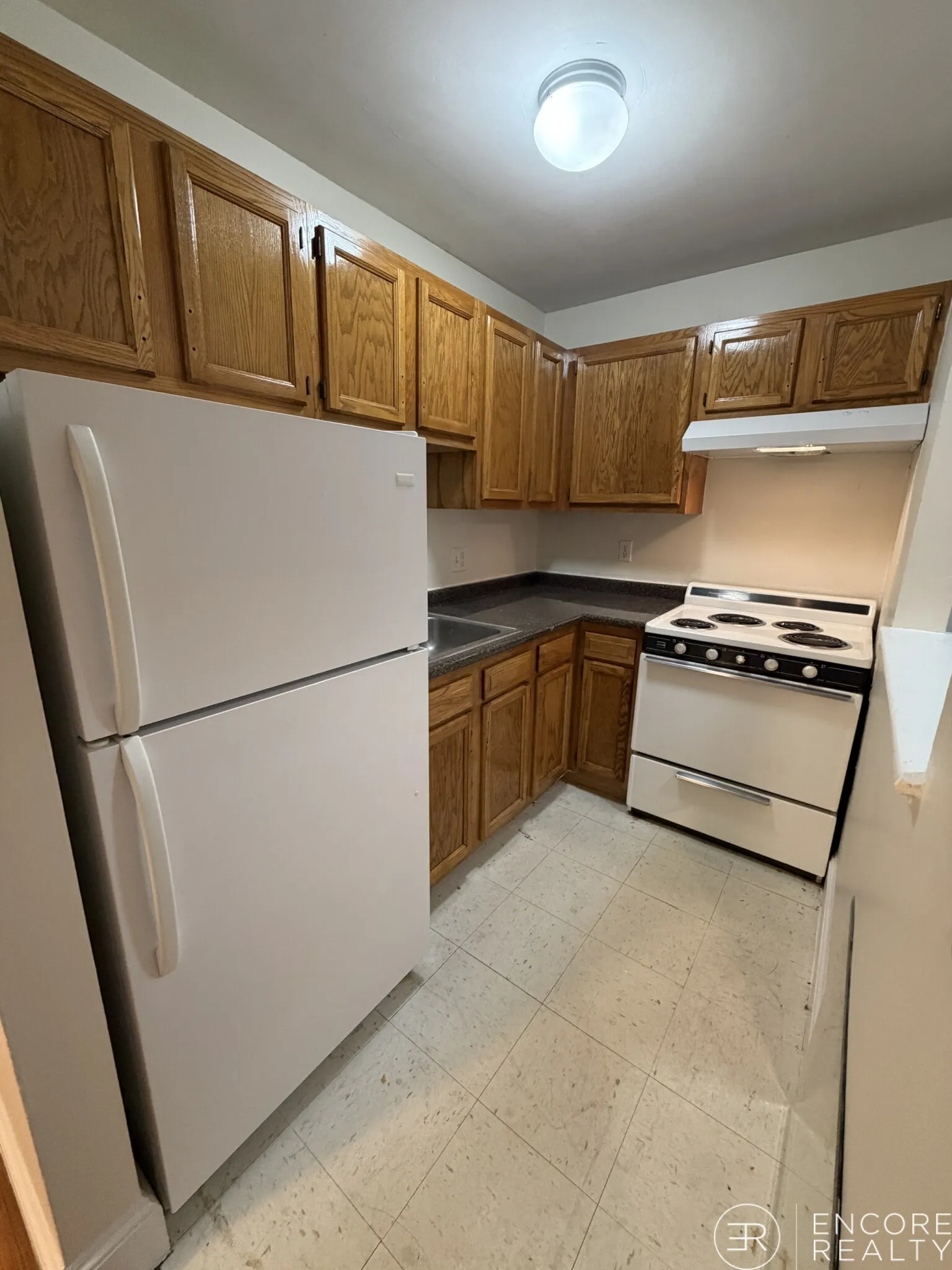 33 Lancaster Ter, Corey Hill