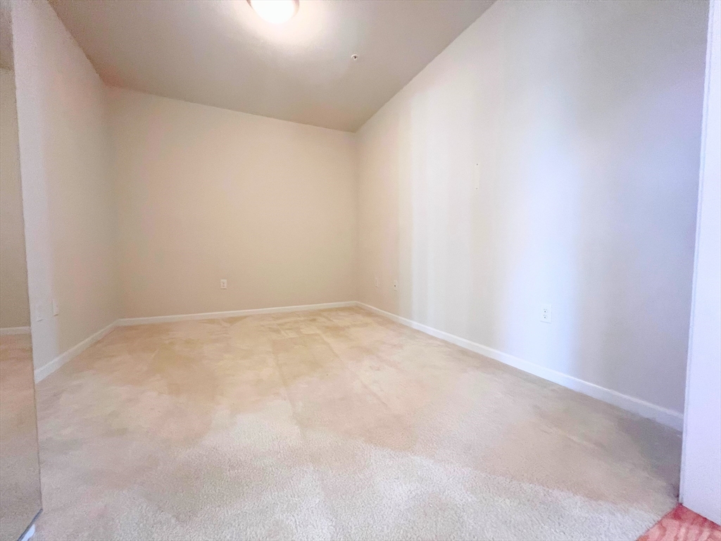 120 University Ave, Westwood