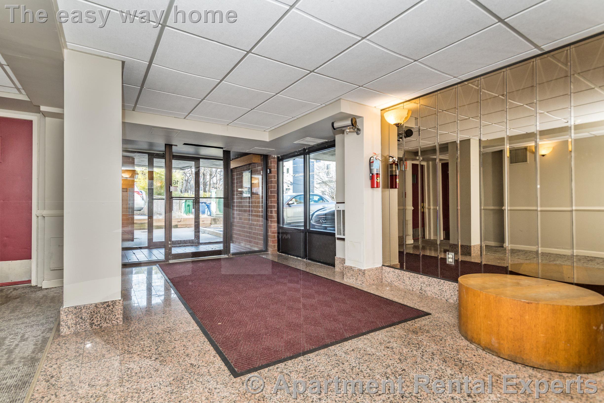 16 Elmer St, Riverside