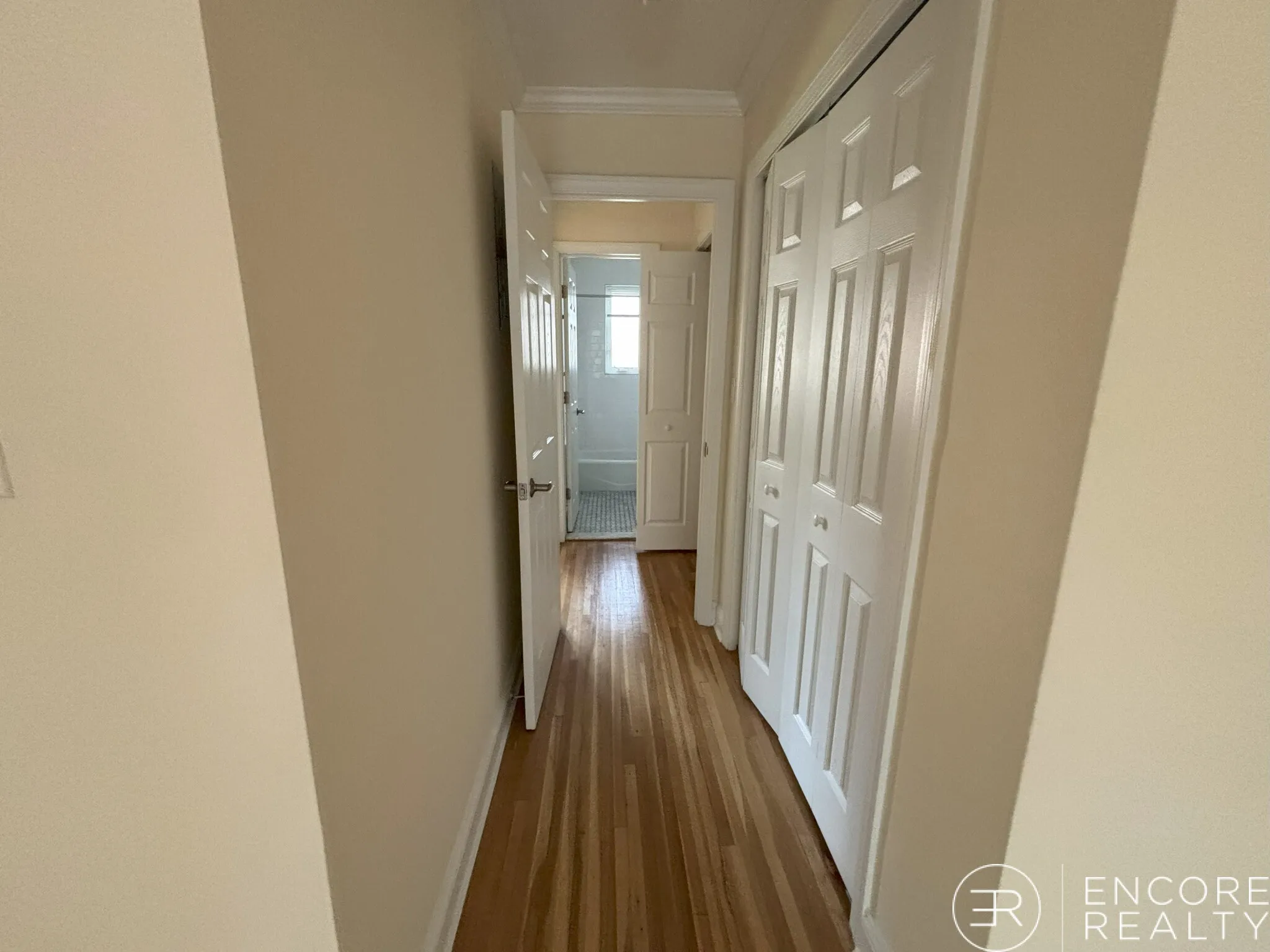 86 Saint Paul St, Coolidge Corner