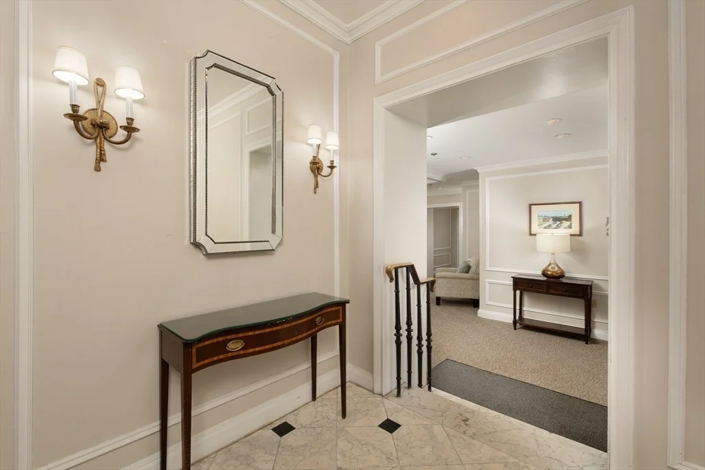 362 Commonwealth Ave, Back Bay