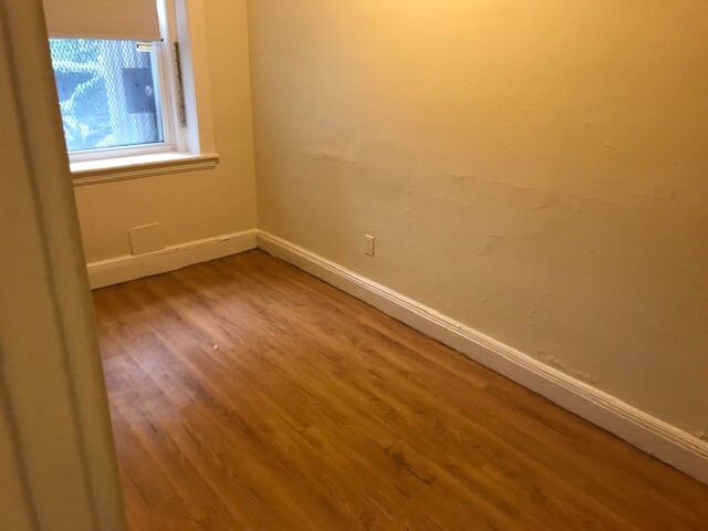 1810 Commonwealth Ave, Brighton