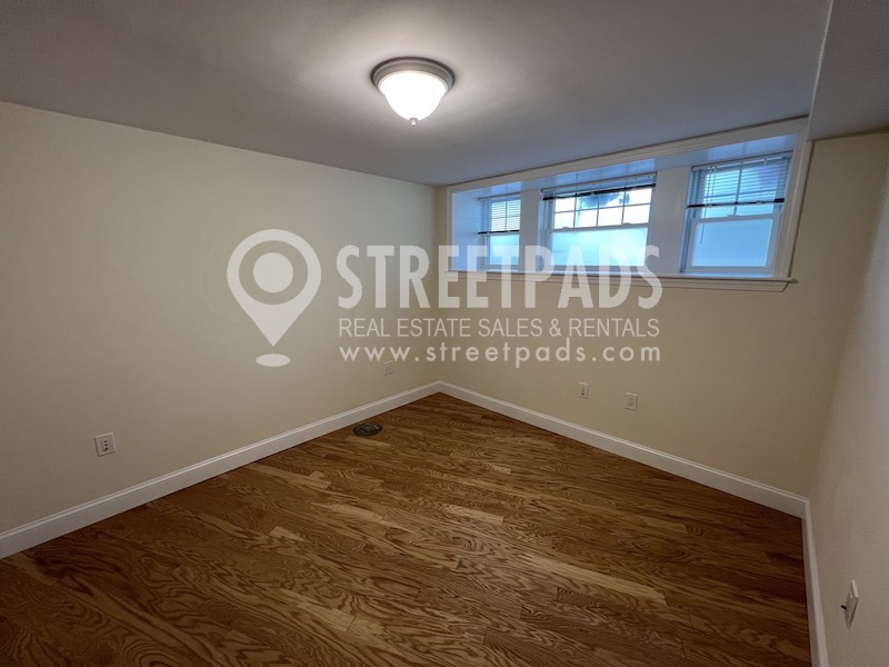 1 Langdon St, Neighborhood Nine