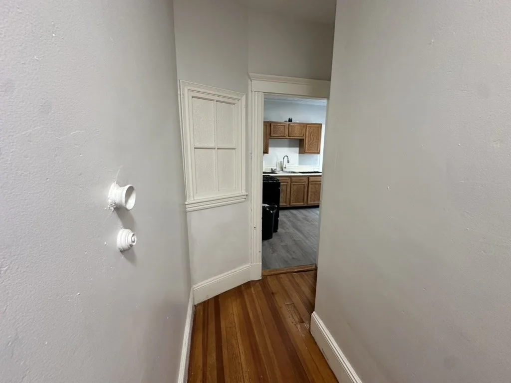 765 Broadway, Everett