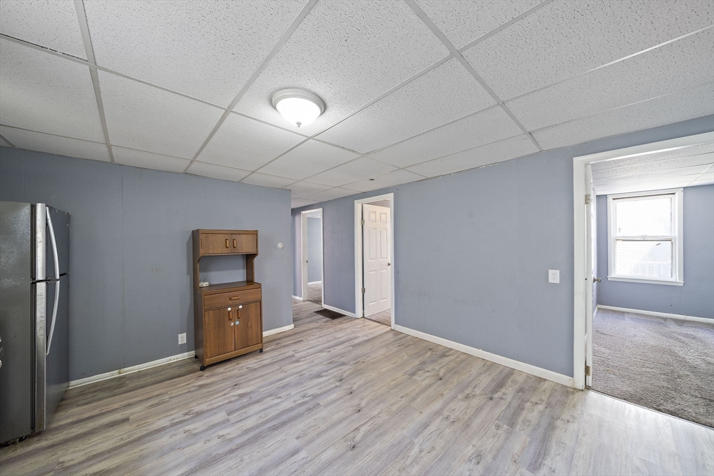 48 Rocliffe St, Fall River