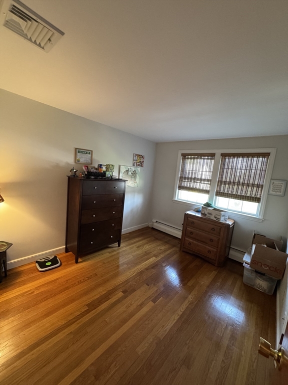 7 Canterbury, Woburn