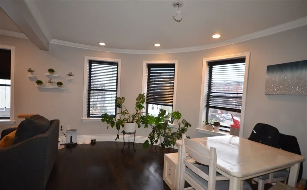 60 Florida St, Dorchester
