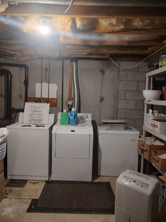 16 Hundred Oaks Ln, Ashland