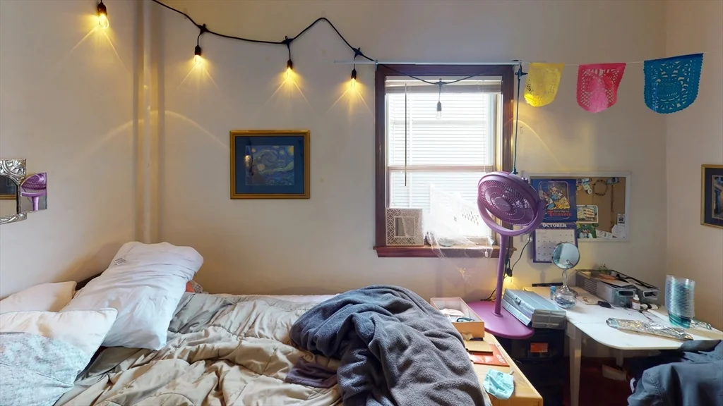 240 School St, Winter Hill