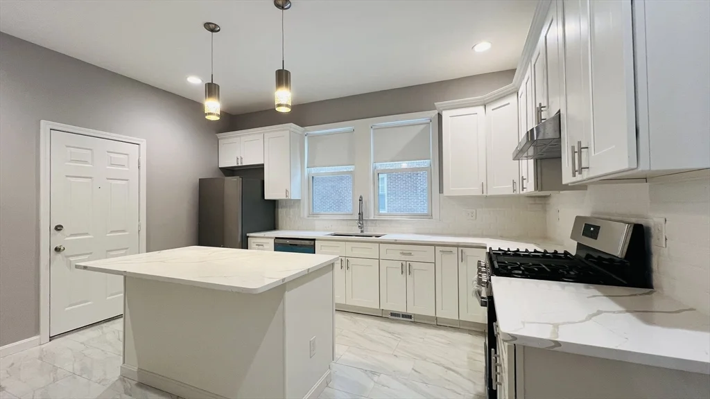 206 Winchester St, Corey Hill