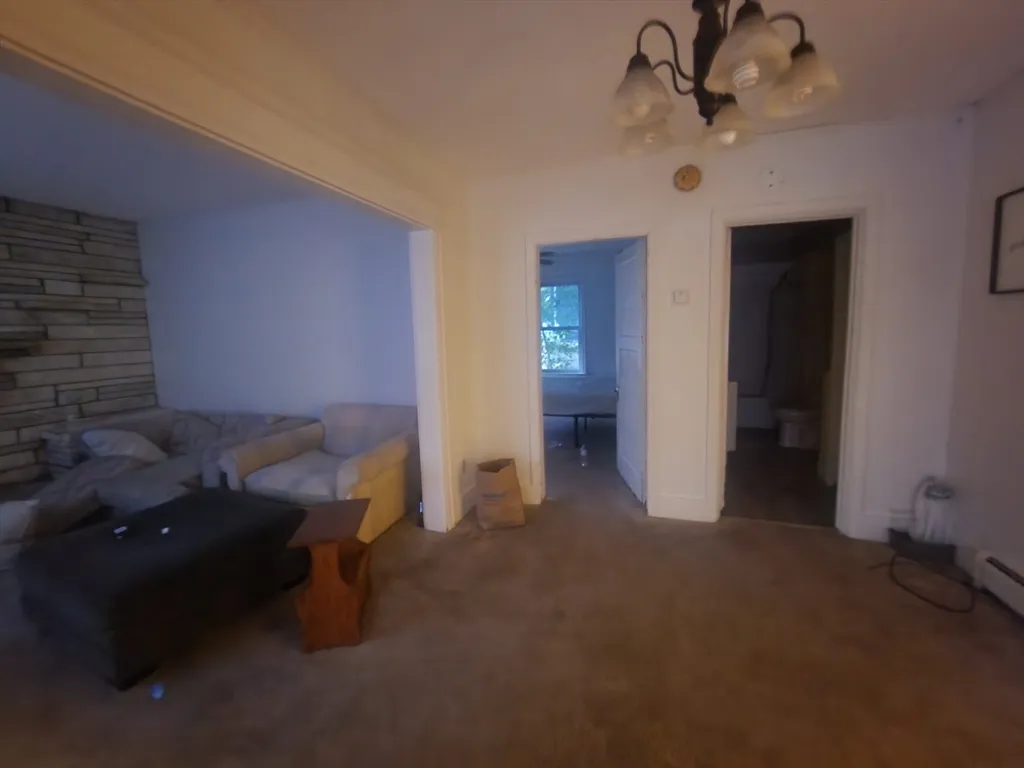 39 Elmwood St, North Attleboro