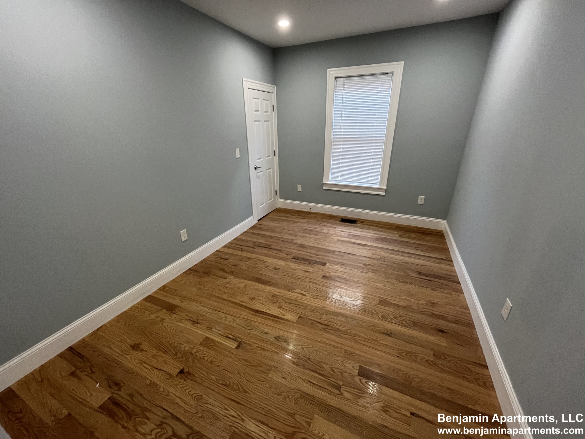 374 Oxford St, Baldwin