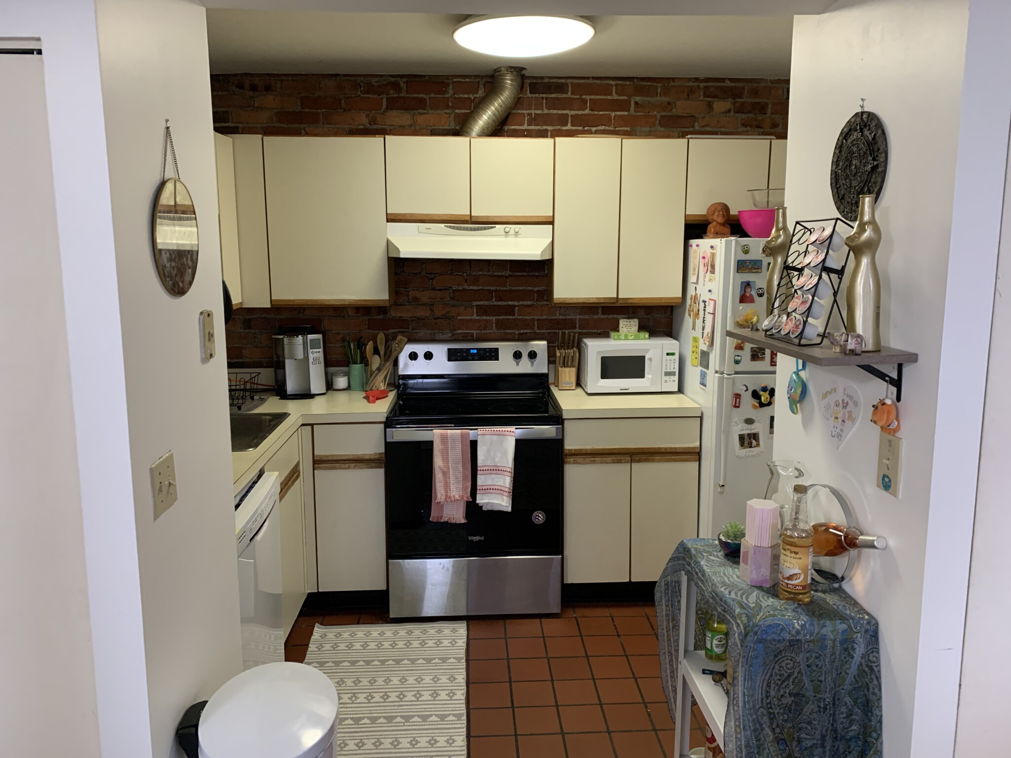 33 Brainerd Rd, Brighton