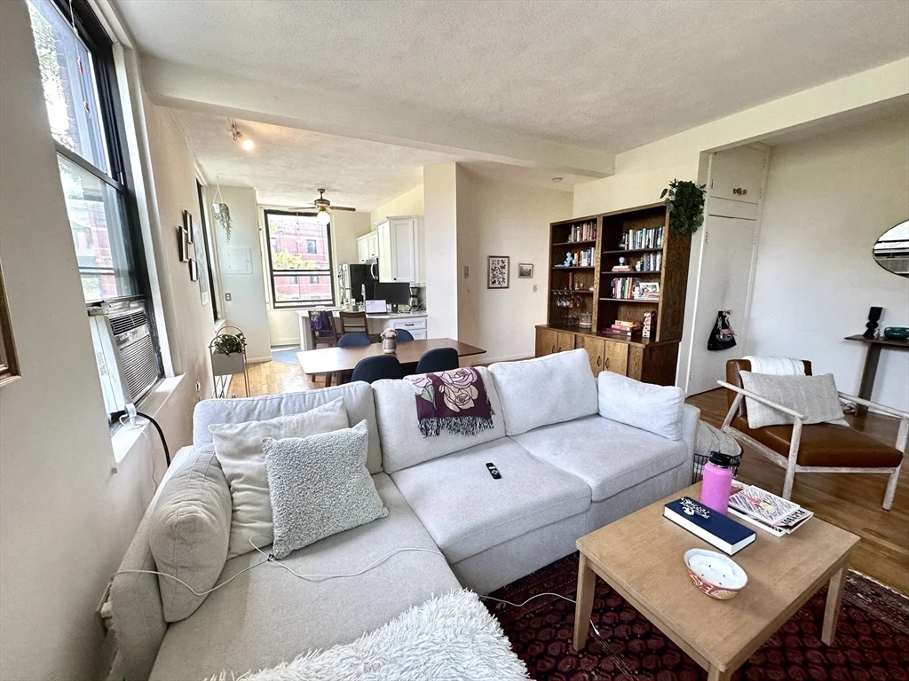 60 Charlesgate West, Back Bay
